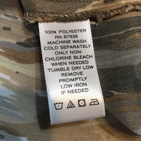 Simonton Says Sheer Neutral Jacket - Picture 4 of 5